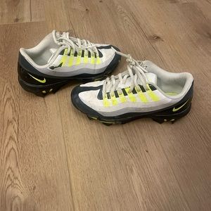 Nike Vapor football cleats